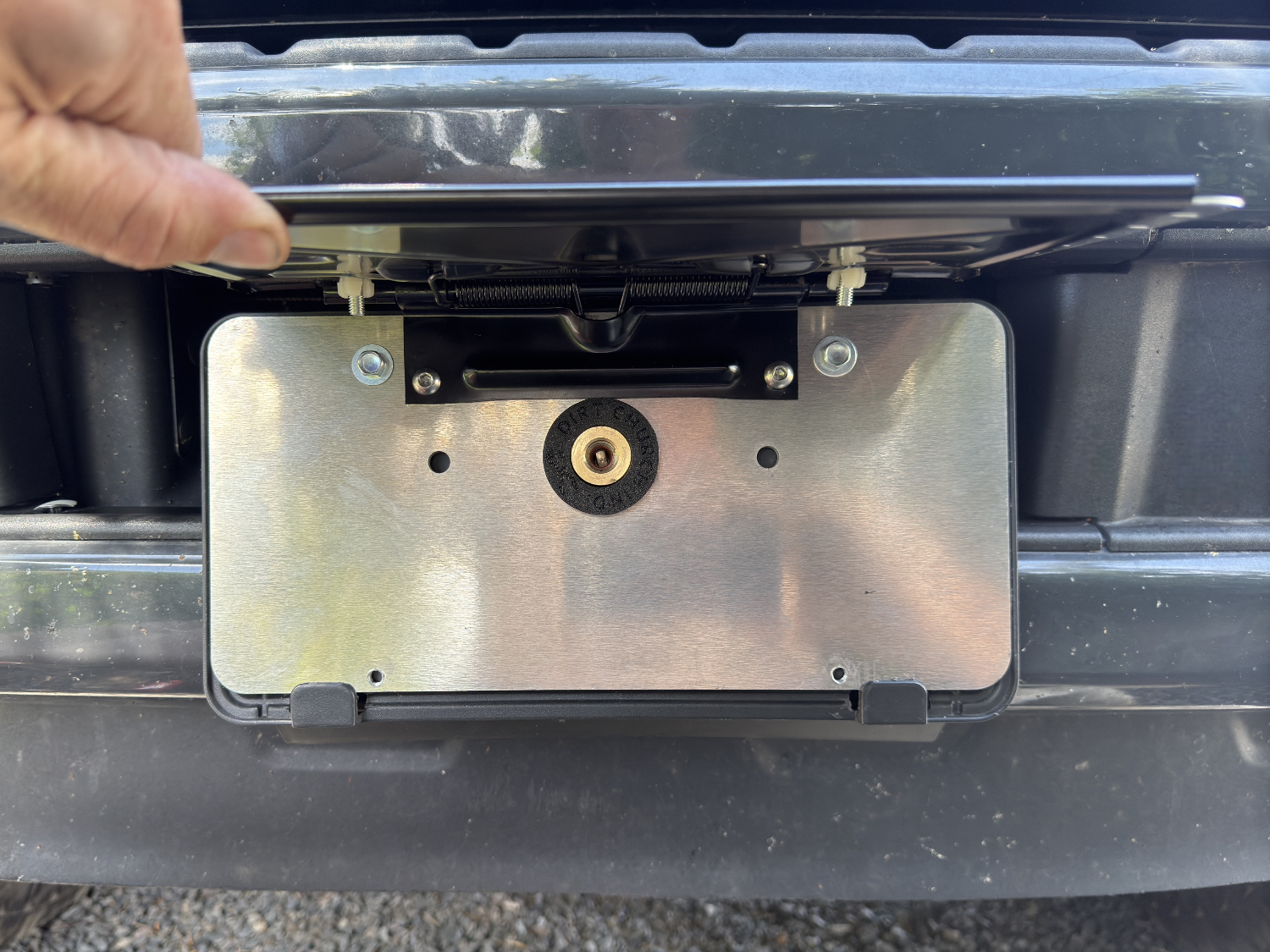 FLIP FLOW, BEHIND THE LICENSE PLATE AIR CHUCK.